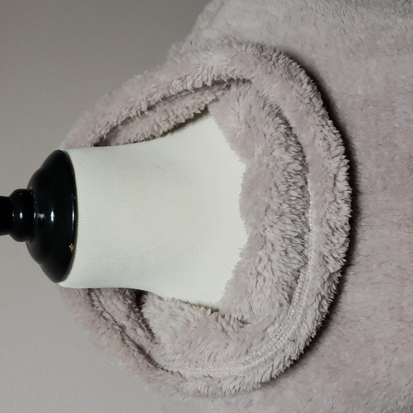 Athletic Collection Lavender Size L - Picture 3 of 6